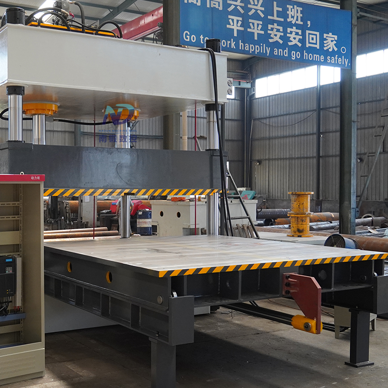 400噸雙缸四柱油壓機(jī) 移動工作臺壓力機(jī) 