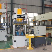 滕州南鍛100噸全自動粉末魚餌壓塊成型四柱液壓機(jī)100t單色魚餌成型油壓機(jī)